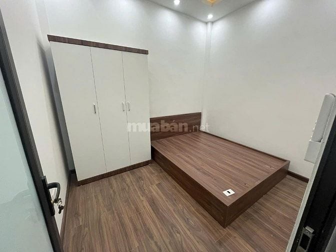 Chính chủ có phòng trọ cho thuê, số nhà 16/68 Chùa Liên Phái, Bạch Mai
