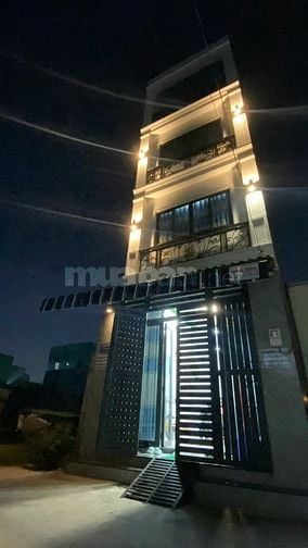 Bán nhà 4 tầng ngay chợ Lê Đình Cẩn, Bình Tân full nội thất, GIÁ 5,7tỷ