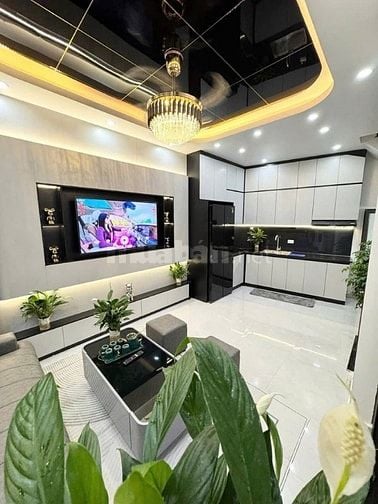 TRẦN KHÁT CHÂN - Ô TÔ ĐỖ CỔNG - 4 TẦNG - FULL NỘI THẤT