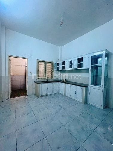 Cho thuê nhà mặt tiền Thạch Lam, P.Phú Thạnh, Q.Tân Phú giá 17tr