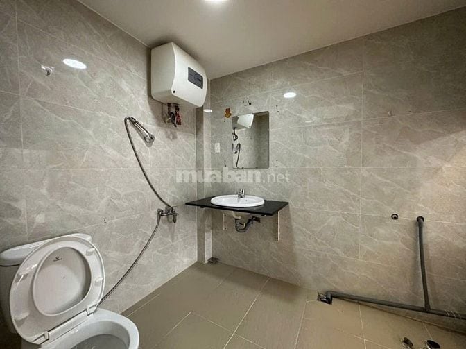 Nhà hẻm xe hơi lê văn sỹ p.12 quận 3