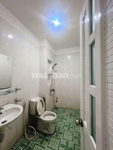 Cho thuê nhà mặt tiền Thạch Lam, P.Phú Thạnh, Q.Tân Phú giá 17tr