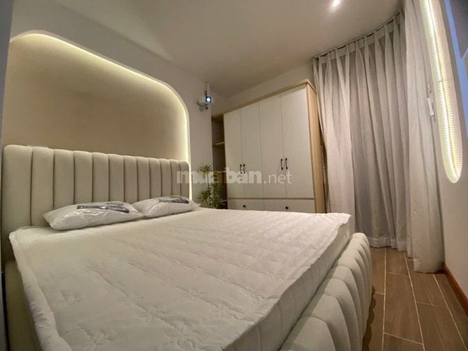 Nhà xây 6 tầng cách đường Phan Đăng Lưu vài bước chân P3 Phú Nhuận