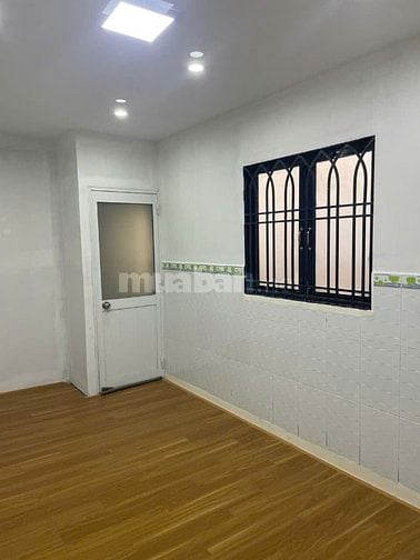 Nhà trung tâm quận 3 gần chợ Tân Định