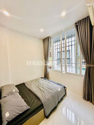 Tôi cần bán căn hộ tầng 3 TT Học Viện KTQS ngõ 234 Hoàng Quốc Việt 65m