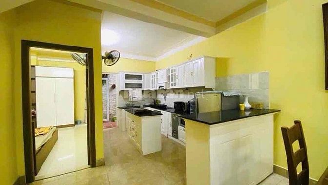 CẦN BÁN GẤP HOMESTAY SÂN VƯỜN 3 TẦNG CHO KH TÂY THUÊ, SÁT BIỂN MỸ KHÊ 