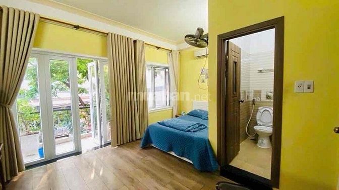 CẦN BÁN GẤP HOMESTAY SÂN VƯỜN 3 TẦNG CHO KH TÂY THUÊ, SÁT BIỂN MỸ KHÊ 