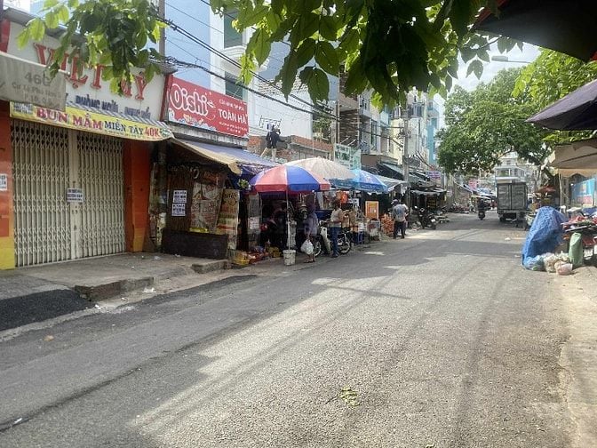 Bán nhà cấp 4 chợ Hồ Trọng Quý, hợp kinh doanh