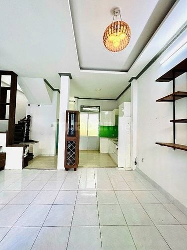 Bán nhà 2 lầu giá 6,5 tỷ phường Bình Trưng TP HCM