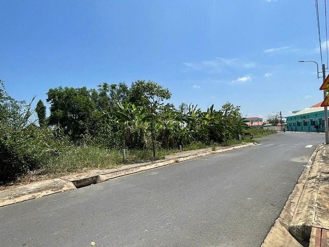 Công ty Đấu giá hợp danh Lam Sơn Sài Gòn THÔNG BÁO ĐẤU GIÁ TÀI SẢN