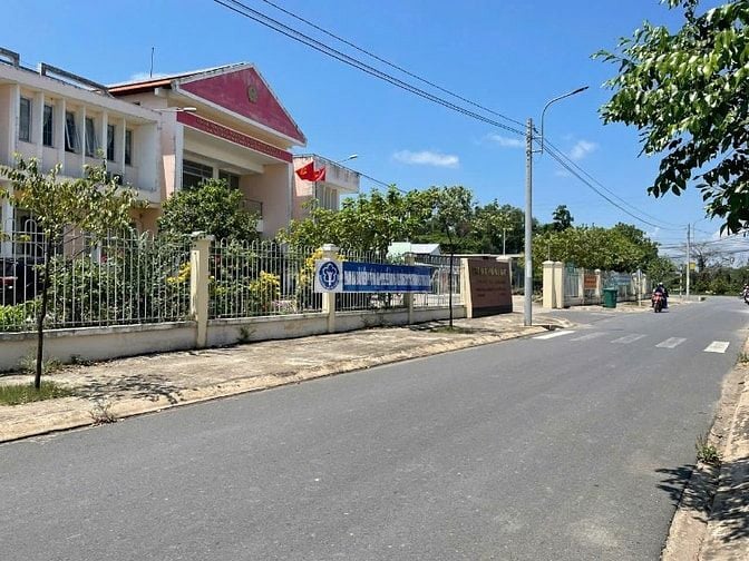 Công ty Đấu giá hợp danh Lam Sơn Sài Gòn THÔNG BÁO ĐẤU GIÁ TÀI SẢN