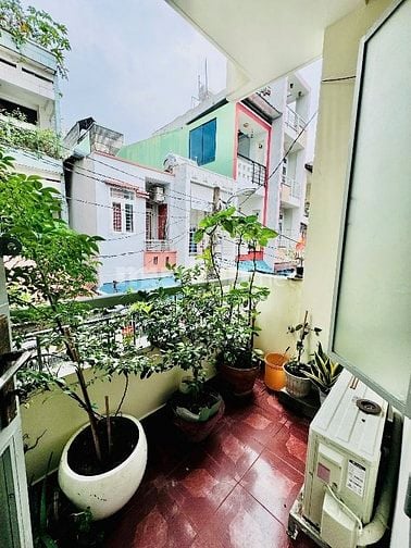 Hẻm xe hơi Cư Xá Phan Đăng Lưu Giáp Q1, 5Tầng,7PN,Nở Hậu,Gần Tr Học