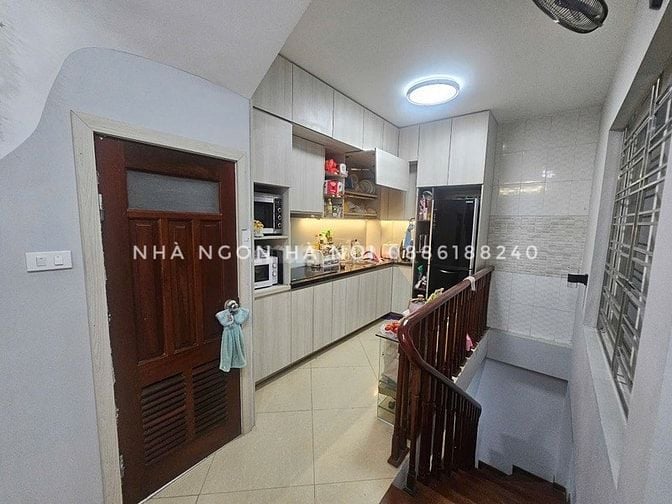 Hoàng Hoa Thám - Lô Góc 34m² - Giá 9.2 Tỷ - Kinh Doanh, Ô Tô Gần
