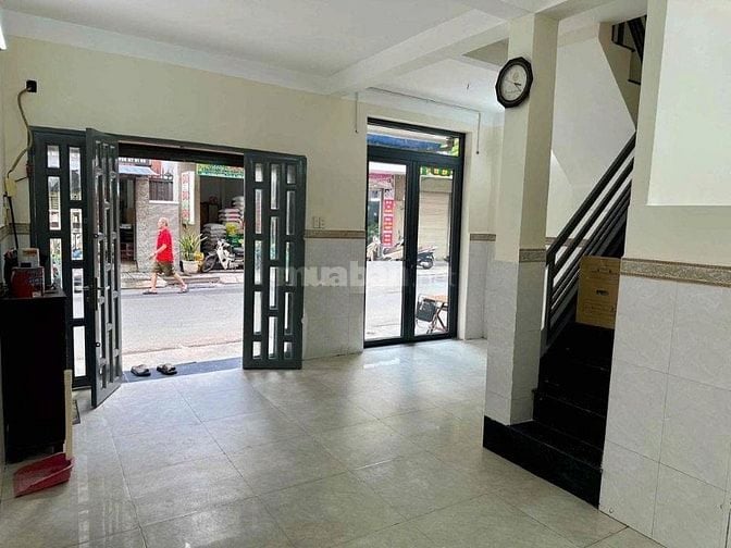 Cho thuê nhà mặt tiền Bàu Bàng, P.13, Q.Tân Bình giá 16tr