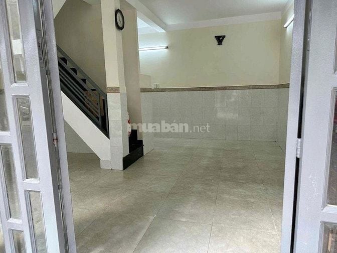 Cho thuê nhà mặt tiền Bàu Bàng, P.13, Q.Tân Bình giá 16tr