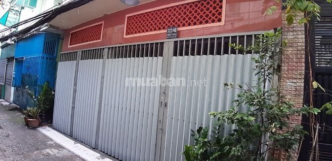 Hẻm 322 ngay trung tâm Q3 rộng 3m, nhà ra đường CMT8 chỉ 30m