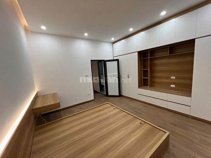 Bán nhà Vân đồn - LÔ GÓC - 3PN - NGÕ NÔNG GẦN PHỐ - 6.3 tỷ