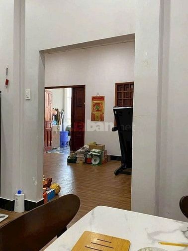 Nhà cấp 4 rộng rãi còn mới keng, 98,9m2, SHR, Chỉ 870 Triệu, Tân An Hộ