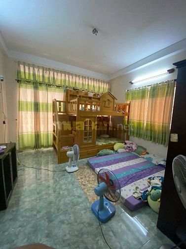 Như Mặt tiền Thích Q Đức,Ngang 5m,3Tầng,3PN,Vuông Vức,Kinh doanh Tốt