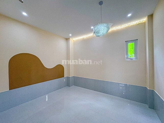 Chính chủ cần bán gấp căn nhà Bình Tân 660tr sổ hồng sẵn