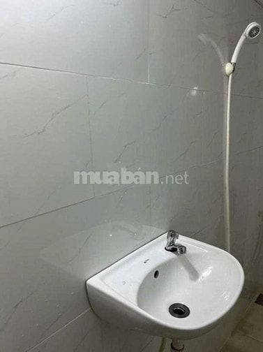 Cho thuê nhà hẻm 4m(XH) Điện Biên Phủ, P.21, Q.Bình Thạnh giá 16.5tr