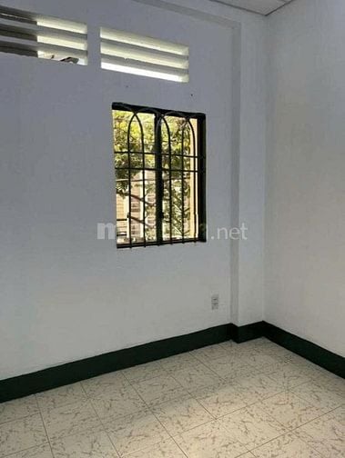 Cho thuê nhà hẻm 4m(XH) Điện Biên Phủ, P.21, Q.Bình Thạnh giá 16.5tr