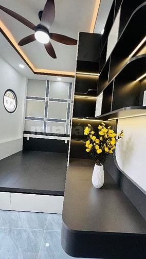 Bán nhà hẻm 718 Điện Biên Phủ, P.10, Quận 10