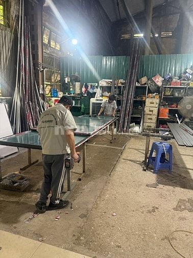 CTY BẢNG VIẾT CẦN TUYỂN: 20 NAM  LAO ĐỘNG PHỔ THÔNG