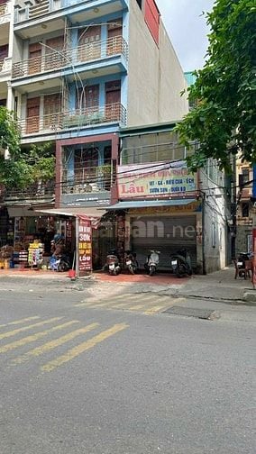 Mặt phố Đền Lừ 2 - DT 56 m2 x 2 tầng - Lô góc - Sổ đẹp - Giá 24.8 tỷ