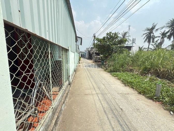 Chính chủ bán lô đất 5x18m,đường Phan Văn Đáng khu dân cư hiện hữu