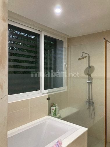 Bán nhà mặt tiền đường 1236/8 Lê Văn Lương , Phước Kiển .5x15 ,3,5 lầu