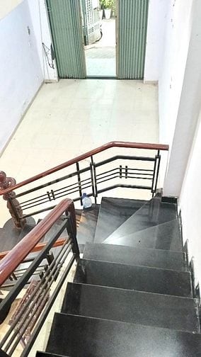 Bán Nhà, Nguyễn Sơn, Tân Phú, 70M2, 4 Tầng, Hẻm 6M Thông, Chỉ Hơn 7 Tỷ