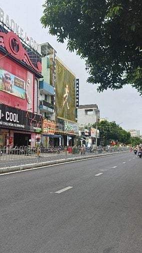 Bán Nhà, Nguyễn Sơn, Tân Phú, 70M2, 4 Tầng, Hẻm 6M Thông, Chỉ Hơn 7 Tỷ