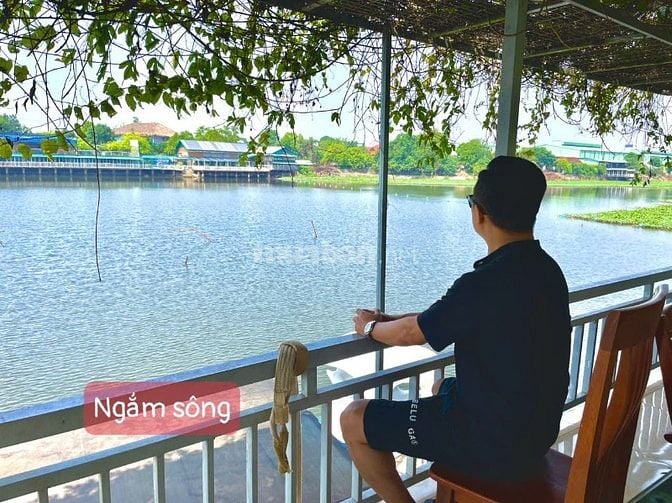 Cho thuê biệt thự nhà vườn 7000m2 tại Đan Phượng, Hà Nội (ráp sông Đáy