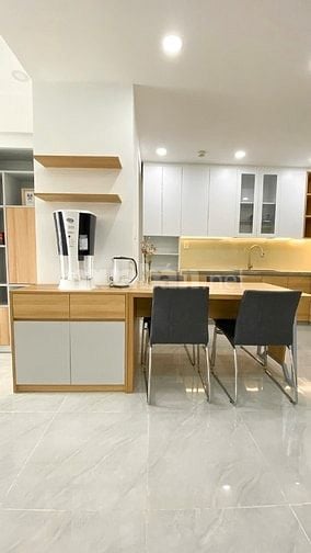 Cho thuê Riverside block A tầng cao 74m2 giá chỉ 16tr/tháng