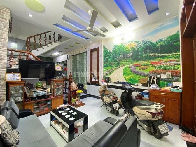 Kẹt tiền xoay vòng vốn chủ cần bán nhà, 54,6m2, Ngô Đức Kế, Bình Thạnh