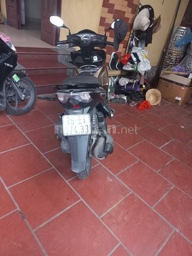 Nhà thừa xe cần bán xe zin máy chất chưa sửa chữa