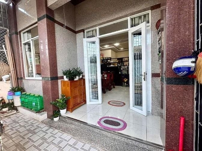 Chỉ 910tr sở hữu nhà mặt tiền 124m² 5x23 ngay Giồng Cát, Tân Phú Trung