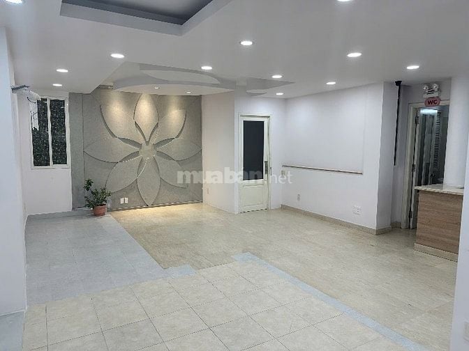 Cho thuê MB KD mặt tiền tòa nhà 8*16. 70 m2. 24 tr. 