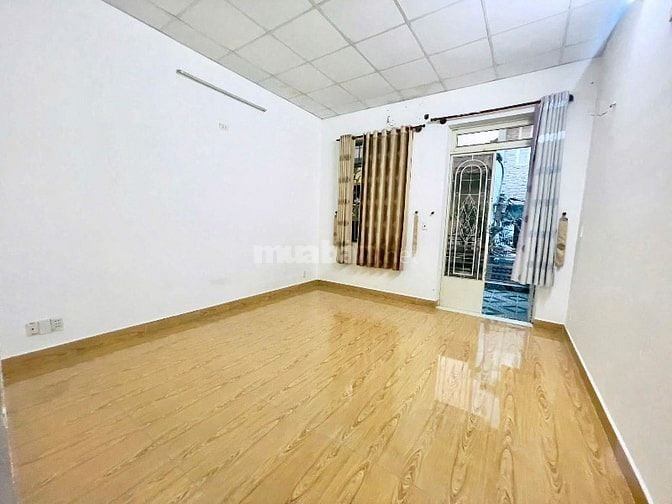 BÁN NHÀ QUẬN 10 PHƯỜNG 6 TẠI CMT8