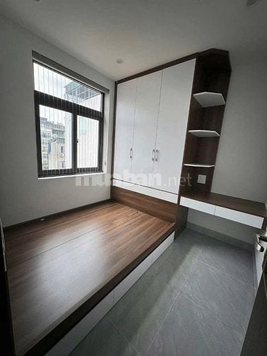 Bán Tòa Nhà APARTMENT Phan Kế Bính Linh Lang 9 Tầng 28 Căn Hộ MT 6,8M