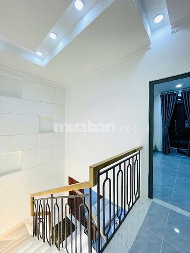 BÁN NHÀ NHỎ 48m2 HẺM TÂN CANH,TÂN BÌNH.GẦN CHỢ PHẠM VĂN HAI,CHÍNH CHỦ 