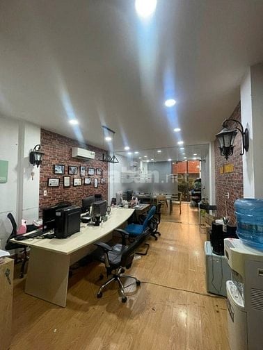 Văn phòng nhà ở CHÍNH CHỦ cho thuê diện tích sử dụng 350m2 - Quận 3 
