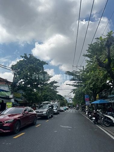 BÁN NHÀ MẶT TIỀN KINH DOANH CĂN GÓC – PHƯỜNG 4, Q.4