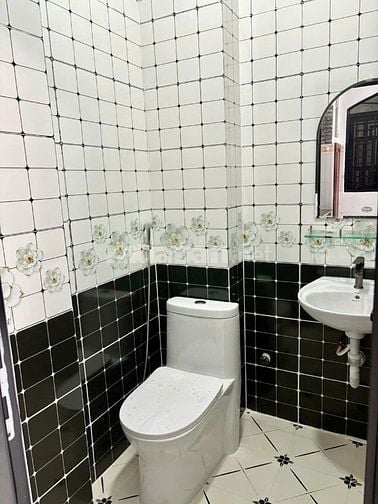 Chính chủ bán nhà hẻm 572 đường Âu Cơ, P.10, Q.Tân Bình