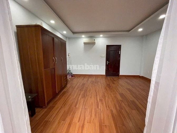 Nhà 3 Lầu 4PN. 4WC Sân Đậu OTO Hẻm Tải Đường 182 P TNPA. Quận 9 