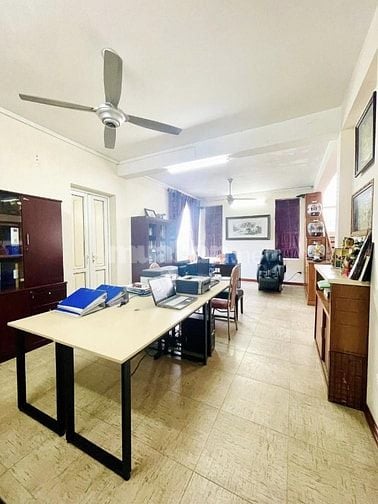Biệt thự 10x25 góc 2 mặt tiền HXH 8m đường Hoàng Hoa Thám Bình Thạnh