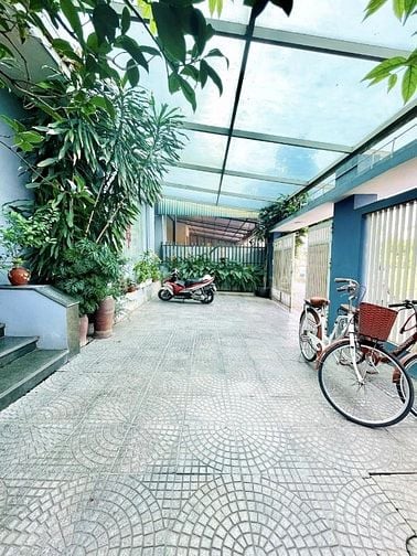 Biệt thự 10x25 góc 2 mặt tiền HXH 8m đường Hoàng Hoa Thám Bình Thạnh