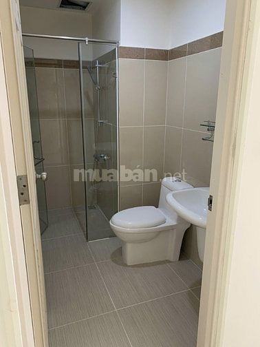 Bán 161m2 3PN4WC TRỐNG giá cực rẻ chỉ 3,280 tỷ GIÁ NGỢP  Đức Khải Q7