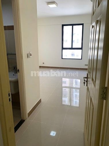 Bán 161m2 3PN4WC TRỐNG giá cực rẻ chỉ 3,280 tỷ GIÁ NGỢP  Đức Khải Q7